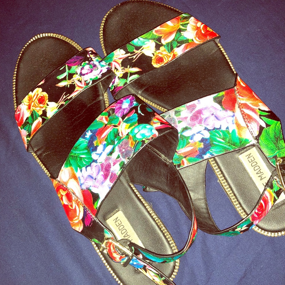 Steve Madden sandals. Size 10/fits like a 9.